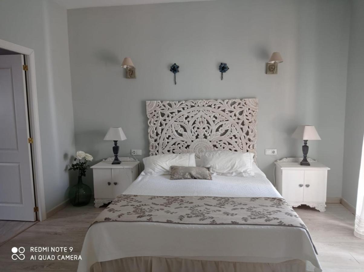 Finca La Favorita- Suites (Adults Only) Constantina Buitenkant foto