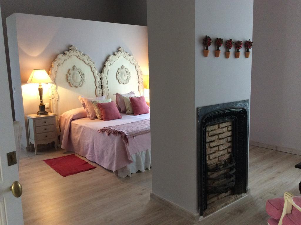 Finca La Favorita- Suites (Adults Only) Constantina Buitenkant foto